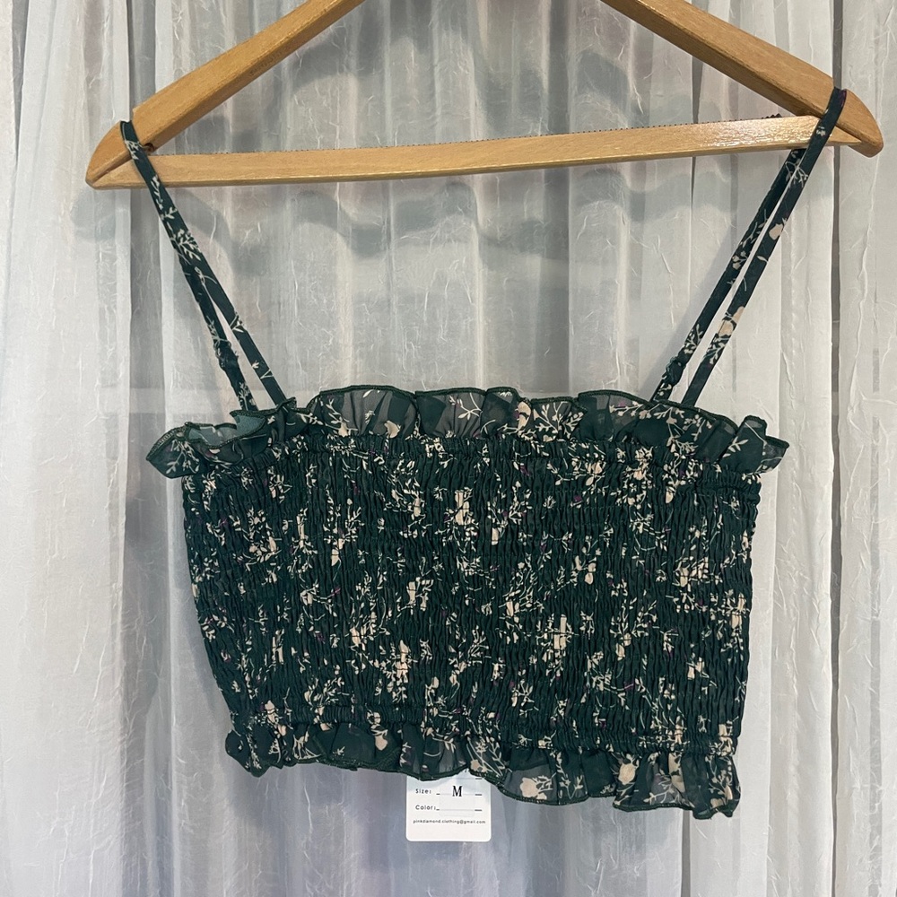 Green rouched crop top